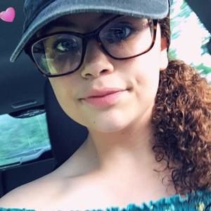 Meet your Posher, Justine